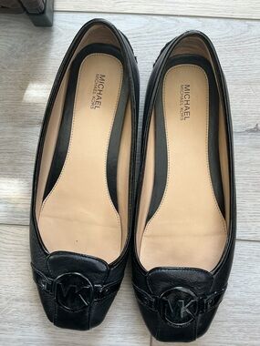 Michael Kors Black Leather Driving Moccasins size 10